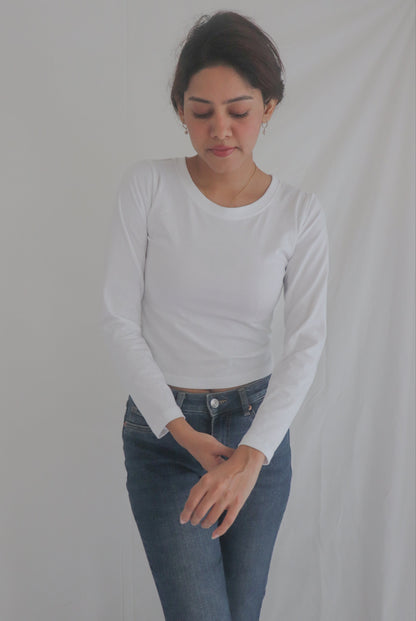 White Round Neck Long Sleeve Top