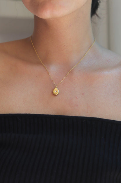 Gold Teardrop Stone Studded Necklace