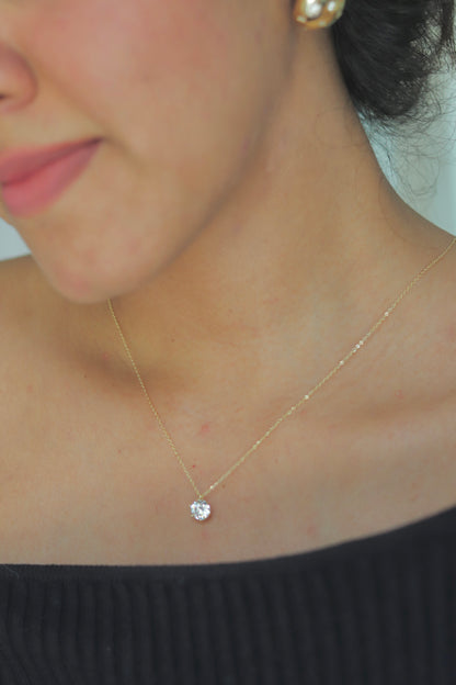 Round Diamond Necklace