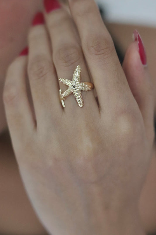 Gold Starfish Ring