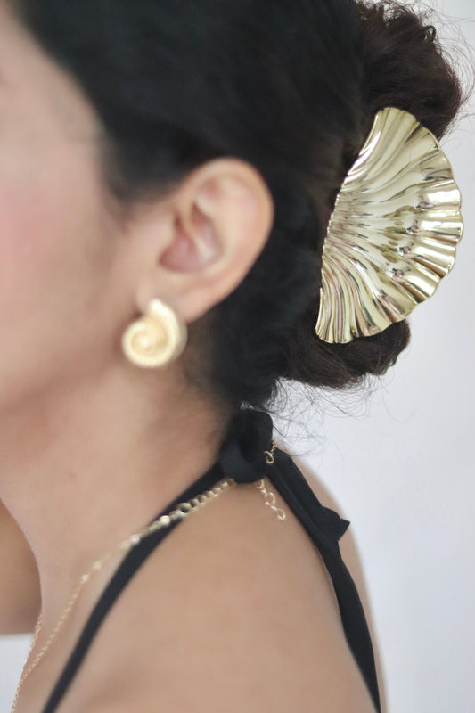 Gold Shell Hairclip